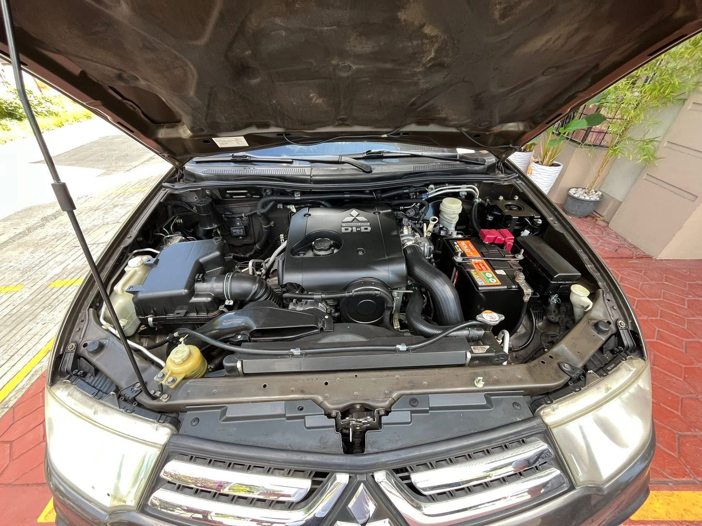 2014 Mitsubishi Montero Sport A/T