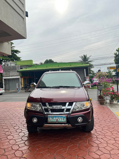 2013 Isuzu Sportivo